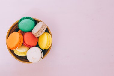 renkli macaron kurabiye