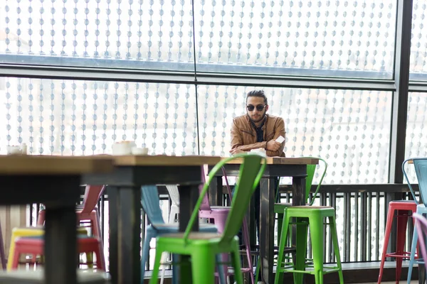 Adam Hipster ara rahat vizyon Cafe rahatla kavramı