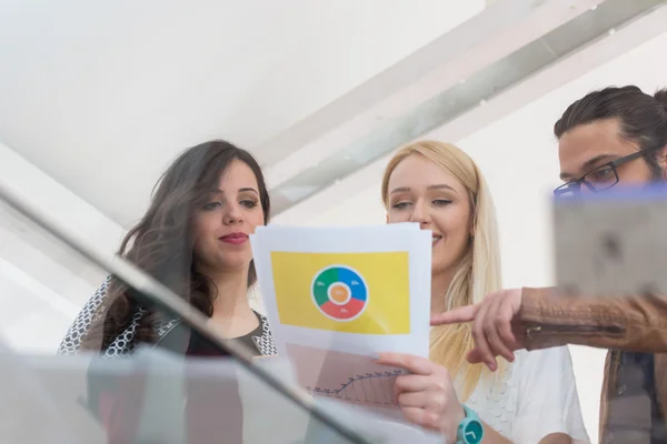 Proceso de trabajo del equipo empresarial — Foto de Stock