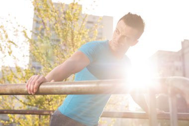 Erkek Runner streching