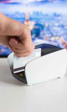 Banka terminal ve ödeme kartı 