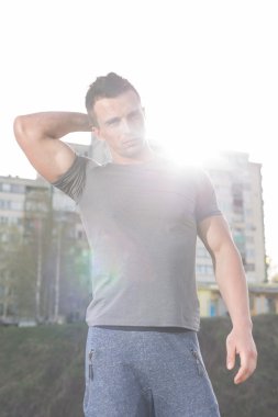 yakışıklı koşu adam portresi 