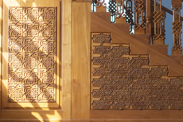 Arte de madeira islâmica decorativa velha — Fotografia de Stock