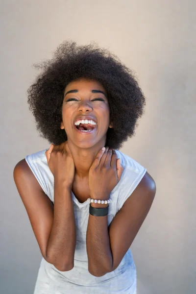 Woman with an afro hairstyle — Stock Photo, Image