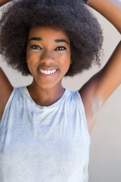 Krásná žena afro — Stock fotografie