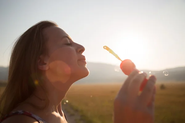 Bolla soffiatore donna — Foto Stock