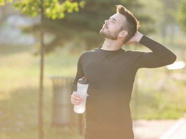 Dışarı uzanan işi runner