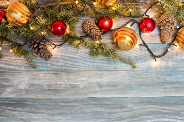 Boşaltmak ile Noel köknar ağacı