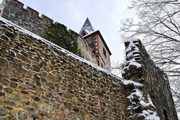 Eine Frostige Winterlandschaft Auf Burg Frankenstein Einer Burg Auf Einem — Stockfoto