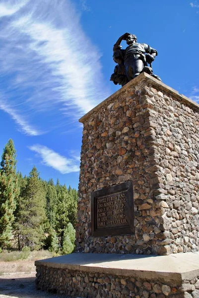 Donner Memorial State Park California Donner Party Memorial Pioneer Monument — Stock Photo, Image