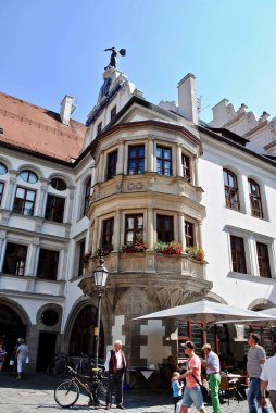 Hofbruhause 'un dışı, Almanya' nın dışı. Hofbruhaus am Platzl, Almanya 'nın Münih eyaletinde yer alan bir bira salonu.. 