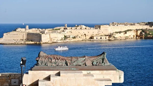 Valletta Malta Siege War Memorial Lower Part Christopher Bastion Facing — Stock Photo, Image