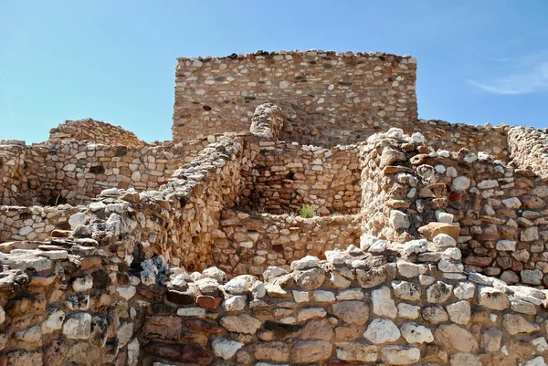 Národní Památka Tuzigoot Haktlakva Nebo Digiz Zachovává Pueblo Zříceninu Vrcholu — Stock fotografie
