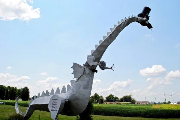 Vandalia Illinois Abd Kaskaskia Dragon Metre Uzunluğunda Metal Bir Canavar — Stok fotoğraf