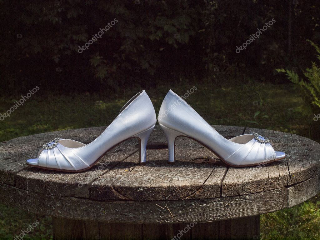dark grey wedding shoes