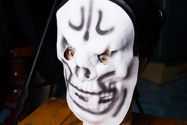 Skyltdocka huvud ghost mask — Stockfoto