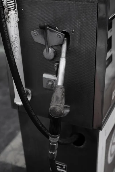 Oude brandstof mondstuk — Stockfoto