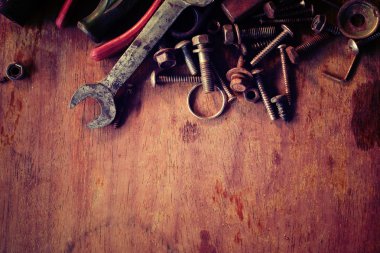 Her şeyi düzeltmek için benim eski araçlar.