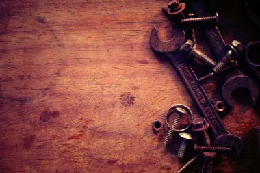 Her şeyi düzeltmek için benim eski araçlar.