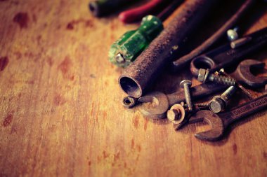 Her şeyi düzeltmek için benim eski araçlar.