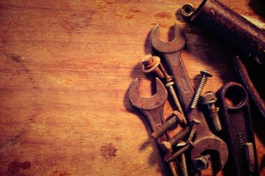 Her şeyi düzeltmek için benim eski araçlar.