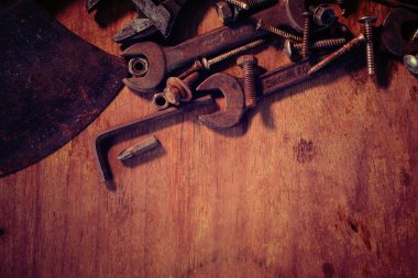 Her şeyi düzeltmek için benim eski araçlar.