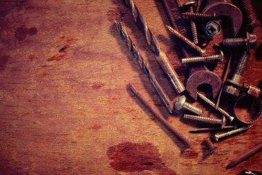 Her şeyi düzeltmek için benim eski araçlar.