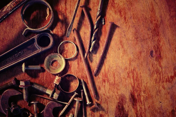 Mes vieux outils pour tout réparer . — Photo