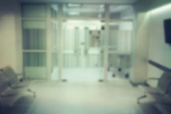 Sağlık ve hastane koridorunda arka plan defocused — Stok fotoğraf