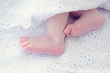Bebek Ayakları