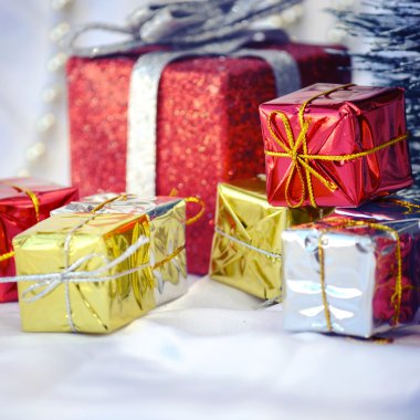 Noel hediyeleri, yeni yılınız kutlu olsun