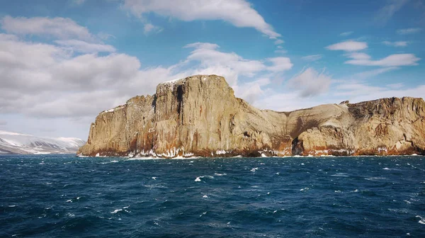 Güney Shetland Adaları Antarktika Daki Aldatma Adası Ndaki Kayalık Kayalıkların — Stok fotoğraf