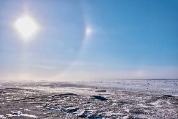 Een Winderig Toendra Landschap Bij Temperaturen Onder Nul — Stockfoto