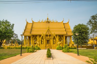 altın rengi Kilisesi, Wat Pak Nam Jolo - Bang Khla Chachoengsao