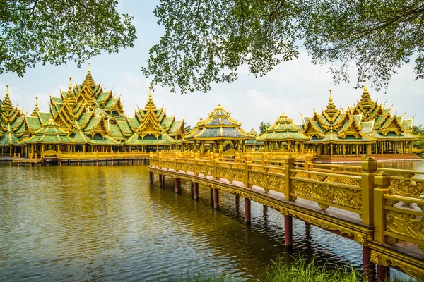 Pabellón de la Ciudad Iluminada, Antigua, Samutprakarn, Tailandia . —  Fotos de Stock