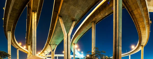 Panoramic Bhumibol highway Bridge Twilight under view. — Stock Photo, Image