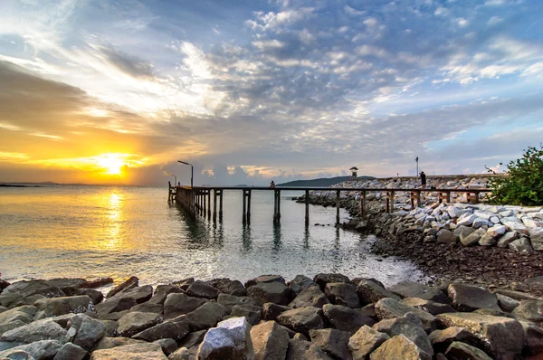 Sonnenaufgang Meer am Khao Laem ya Nationalpark — Stockfoto