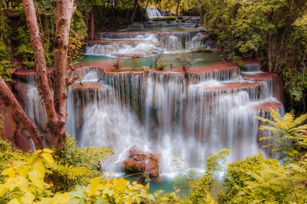 Huay mae kamin wasserfall nationalpark, kanchanaburi, thailand — Stockfoto