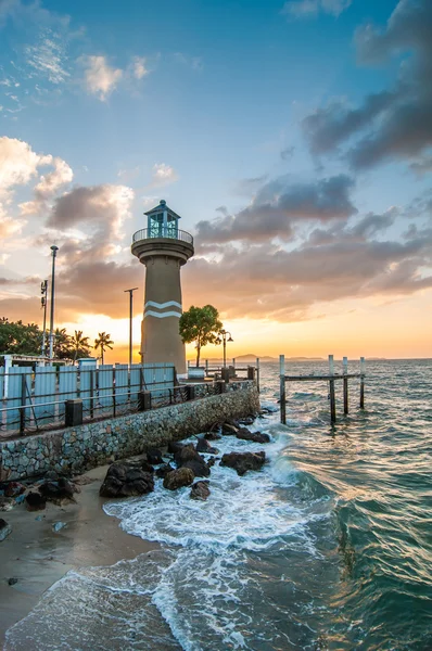 Pratumnak, Pattaya, gün batımı görünümü deniz