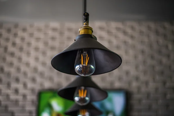 Parlayan güzel ışık lamba — Stok fotoğraf