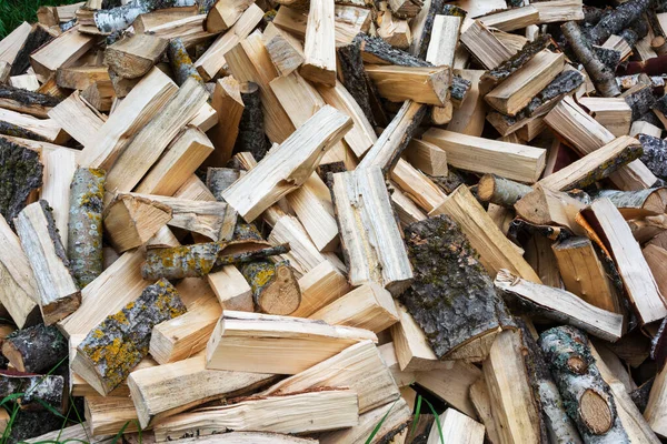Pile Chopped Birch Wood Poured Out Grass Front Fence Stove — Stock Photo, Image