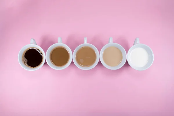 Minimalny Abstrakcyjny Różowy Skład Tła Filiżankami Kawy Mleka Zdjęcie Stockowe