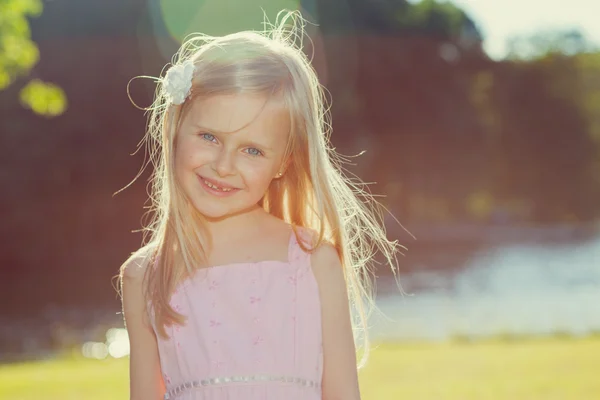 Retrato de uma menina — Fotografia de Stock