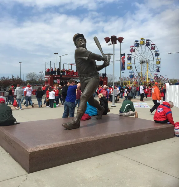 Philadelphie Usa Avril 2016 Statue Phillies Troisième Joueur Base Mike — Photo