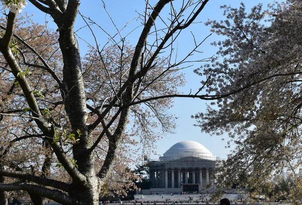 Washington Usa April 2021 Het Jefferson Memorial Gezien Vanaf Overkant — Stockfoto