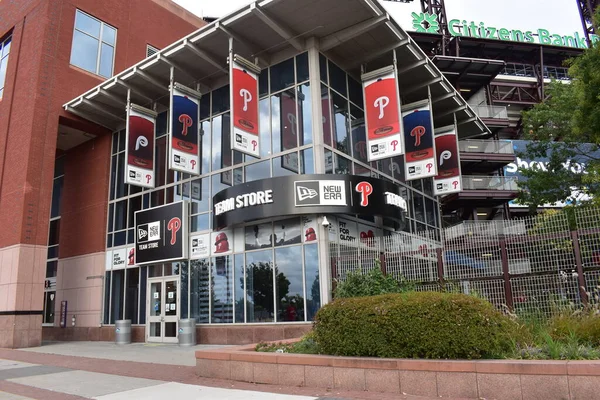 Philadelphia Pennsylvania Usa September 2021 Philadelphia Phillies New Era Team — Stock Photo, Image