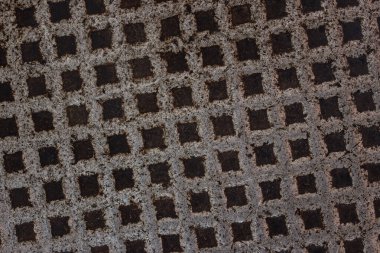 Koyu karelerin desenlerine sahip demir dokusu tasarım endüstrisi kavramı için çapraz arkaplan