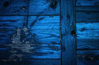 Mavi ve gizemli ahşap doku kısmen koyu desenli arkaplan dizaynlı