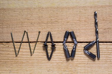 Tahta sözcüğü ahşap tahtalara bağlanan aletlerle doludur. Endüstri kavramını kapat.