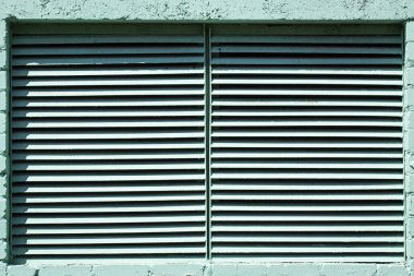 Tasarım için metal havalandırma ızgarası yeşil arkaplan